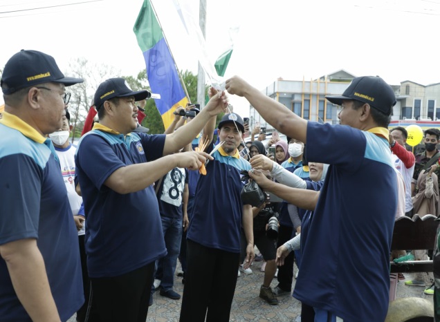 Pelepasan Balon oleh Bupati Bungo
